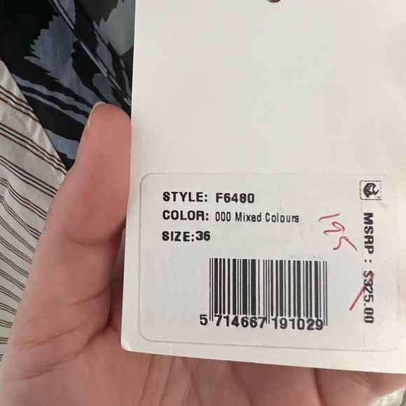 Gianni Wrap Dress - Picture 4 of 4